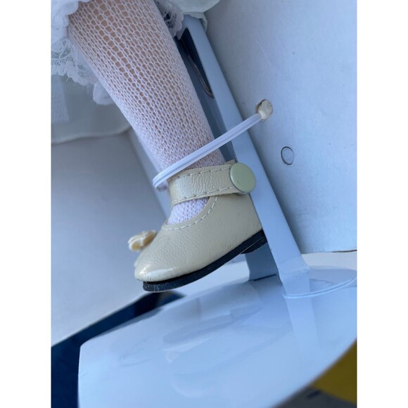 Vintage porcelain doll in white lace-dress red hair new in box kid toys 18” tall - Picture 6 of 6